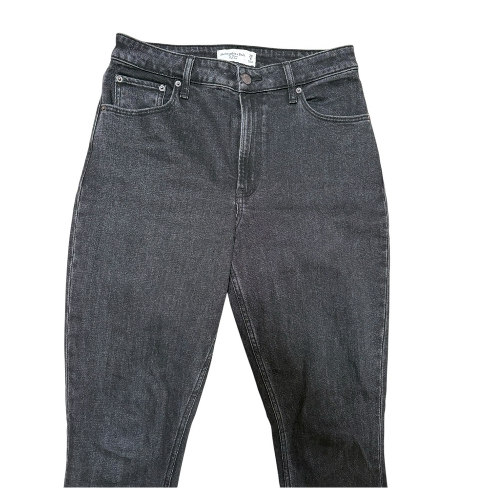 Abercrombie & Fitch Black High-Rise Skinny Jean with Split Inseam - Picture 4 of 8